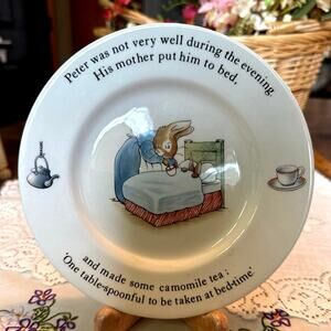 Vintage Wedgwood Peter Rabbit Plate – Beatrix Potter Designs – 7” – 1960s–1980s